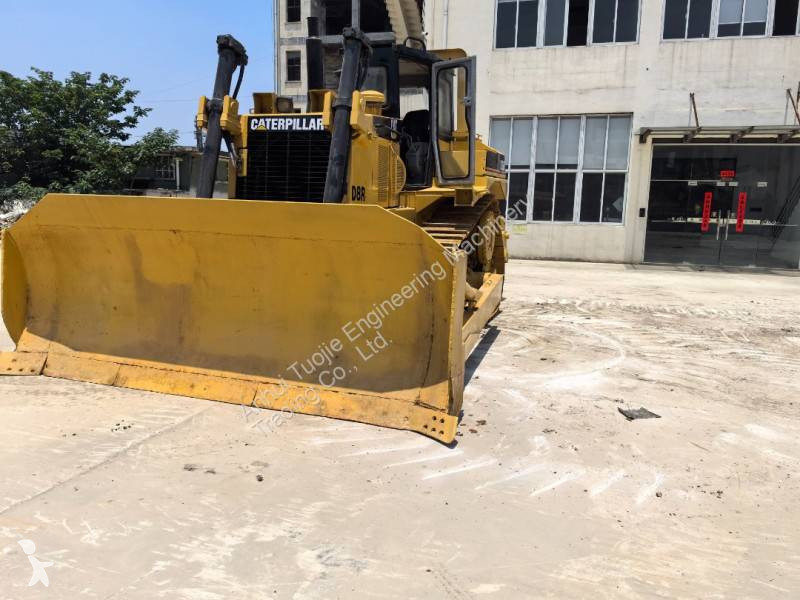 Bulldozer Caterpillar
