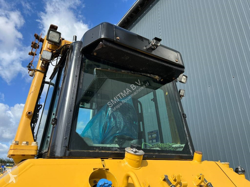بلدوزر Caterpillar D6N