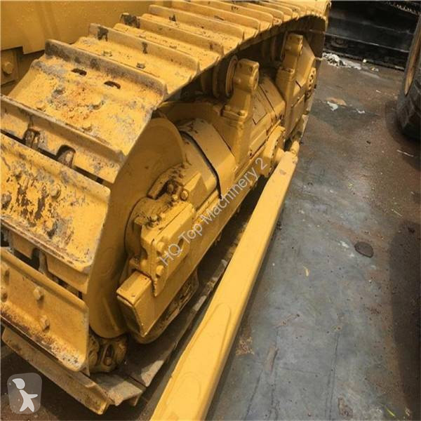 بلدوزر Caterpillar Bulldozer sur chenilles...