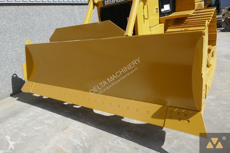 بلدوزر Caterpillar D6T