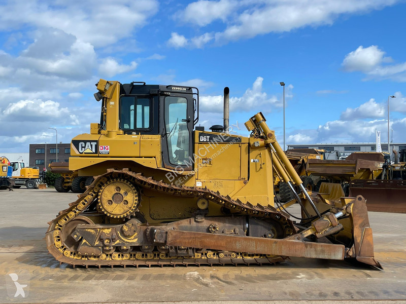 Bulldozer Caterpillar