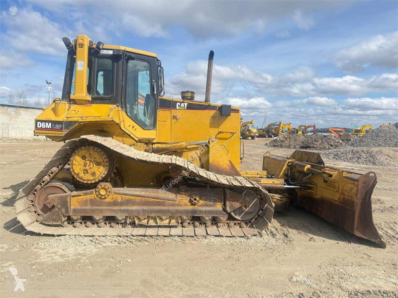 Bulldozer Caterpillar D6M