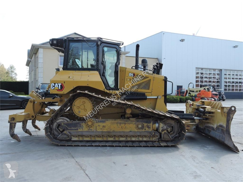 Bulldozer Caterpillar D5