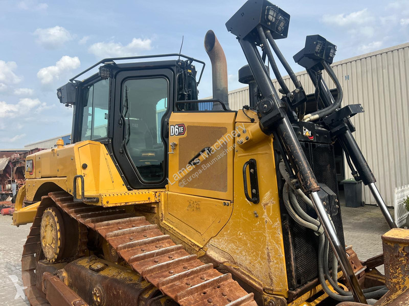 بلدوزر Caterpillar D6 XL next generation .