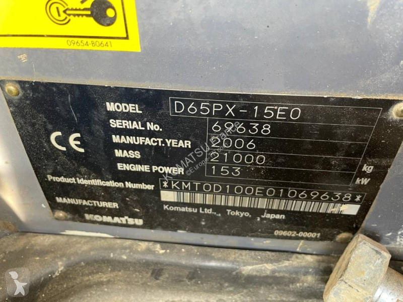 بلدوزر Komatsu PX15 E0