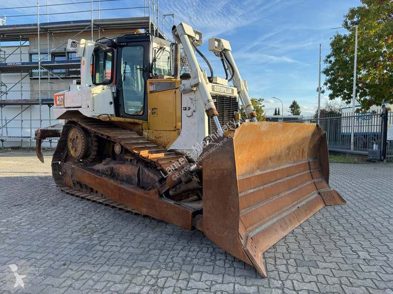 Булдозер Caterpillar .