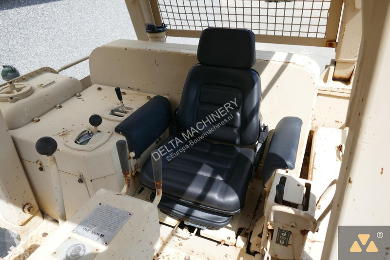 Bulldozer Caterpillar Ex-army