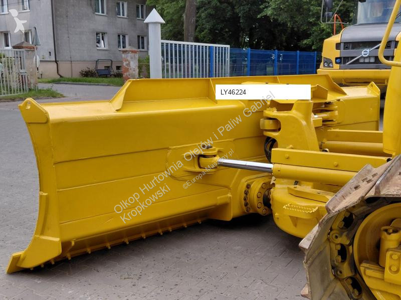 Buldozer Komatsu D61PXi-23