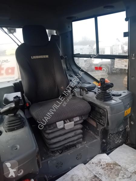 Bulldozer Liebherr 736