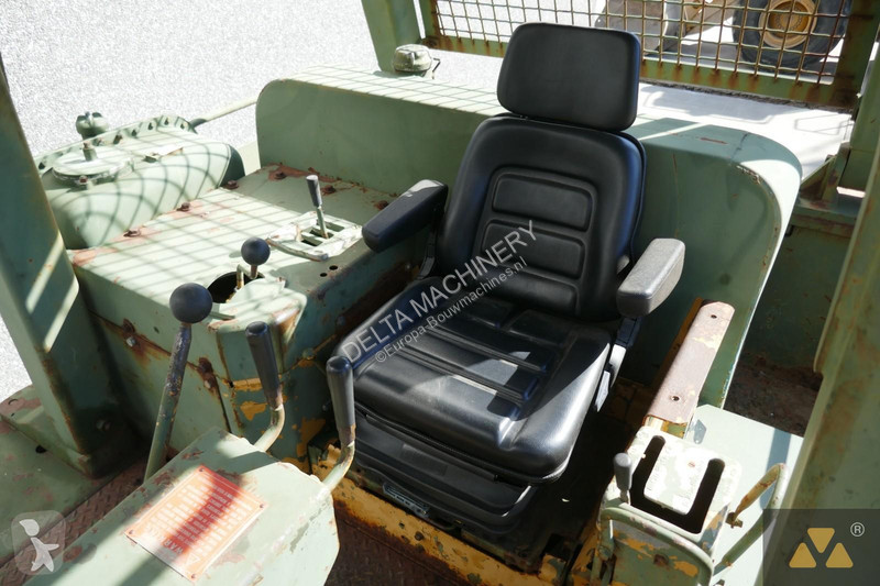 Bulldozer Caterpillar Ex-army