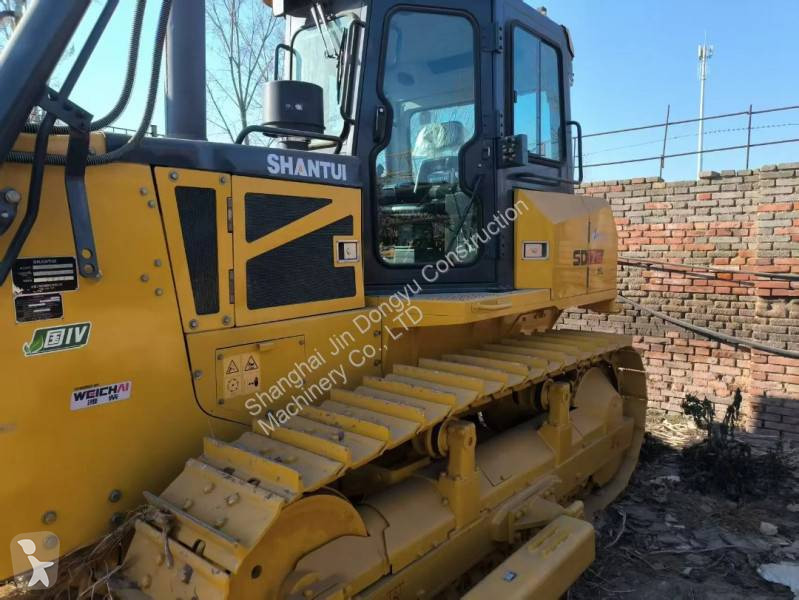 Buldozer Shantui SD17G