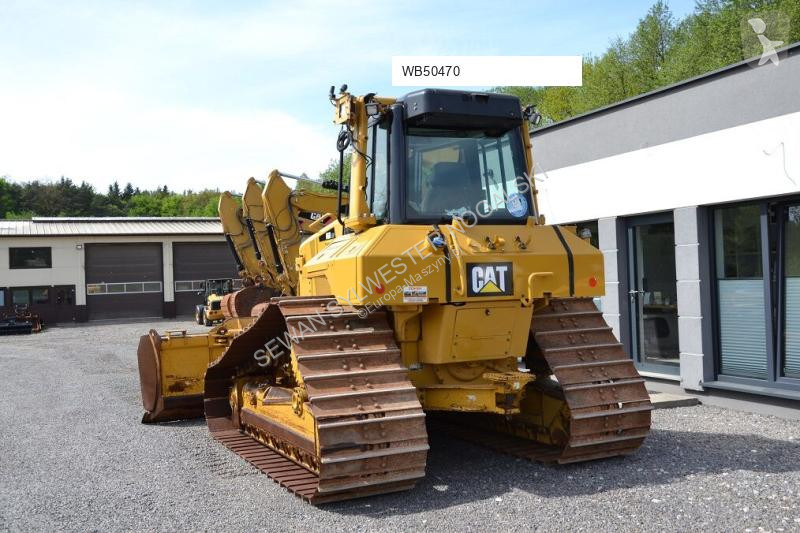 بلدوزر Caterpillar D6N