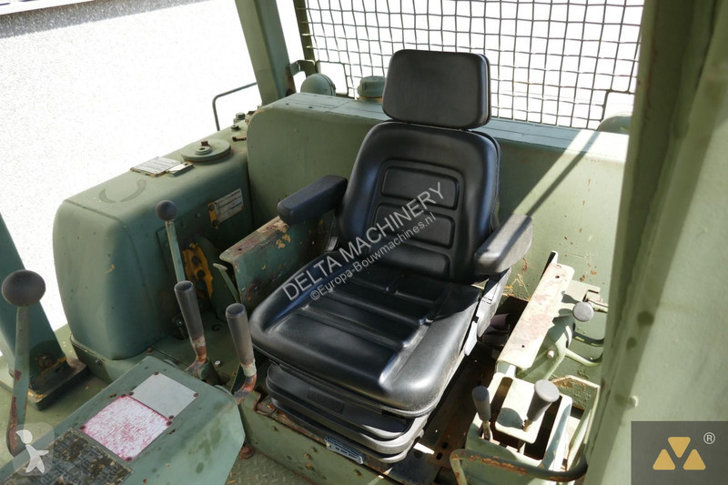 Buldozér Caterpillar Ex-army