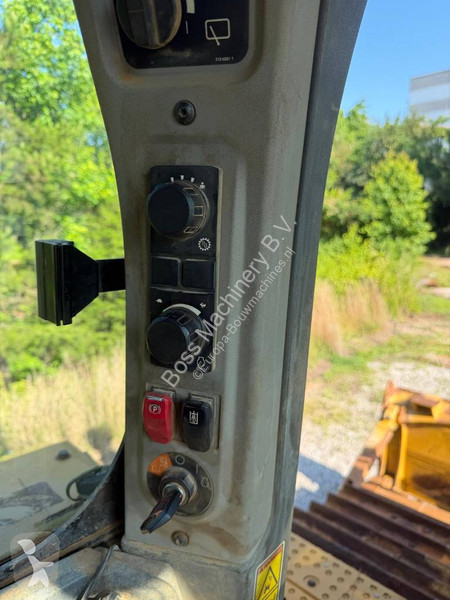 Buldozér Caterpillar D6 XE LGP - LOCATED IN...