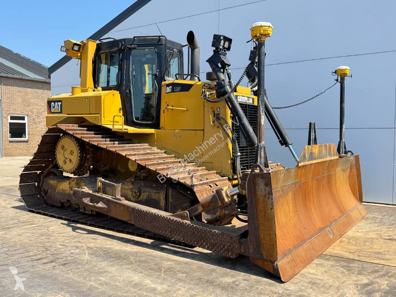 Buldozér Caterpillar D6T LGP - TRIMBLE GPS...