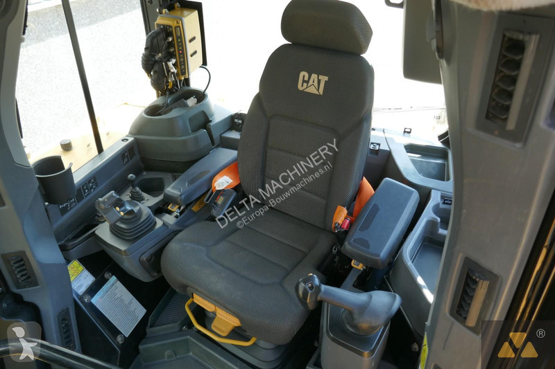 Bulldozer Caterpillar D6 LGP