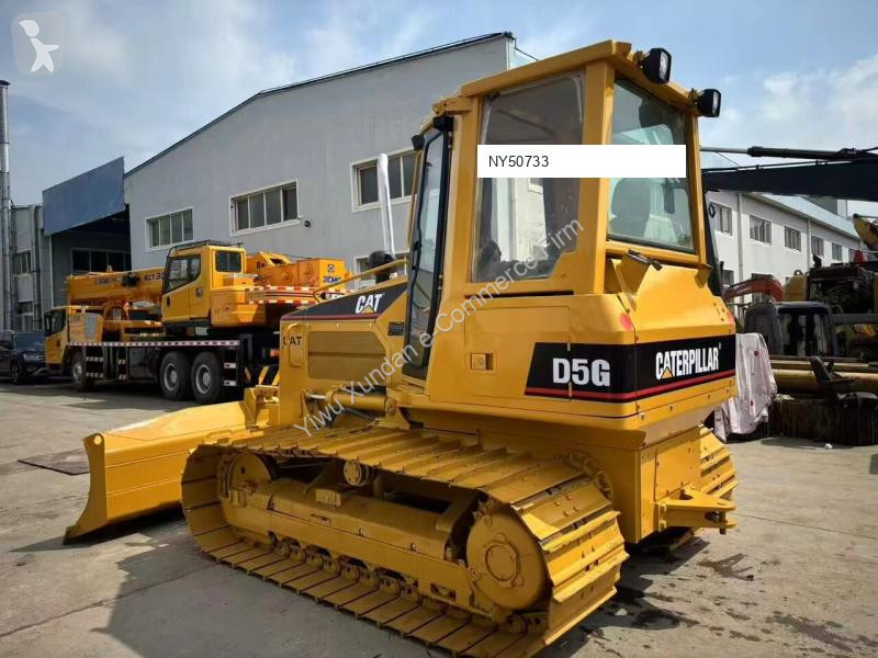 بلدوزر Caterpillar D5G