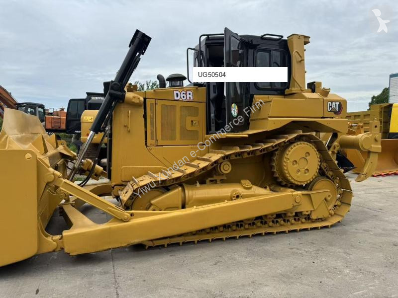 Бульдозер Caterpillar D6R