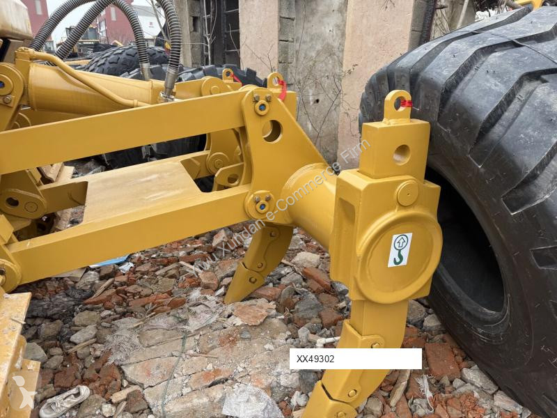 بلدوزر Caterpillar D6G