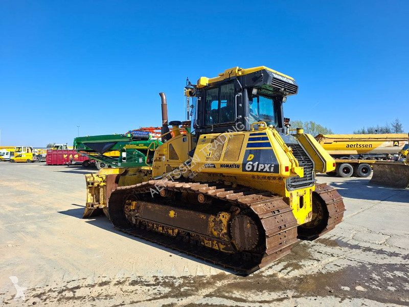 Buldozér Komatsu i-24