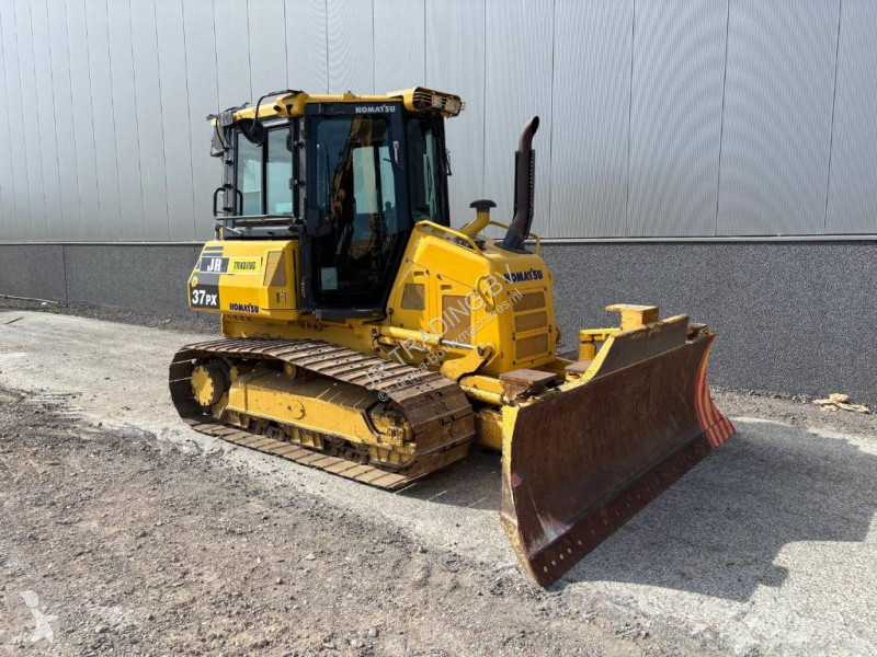 بلدوزر Komatsu D37 PX23