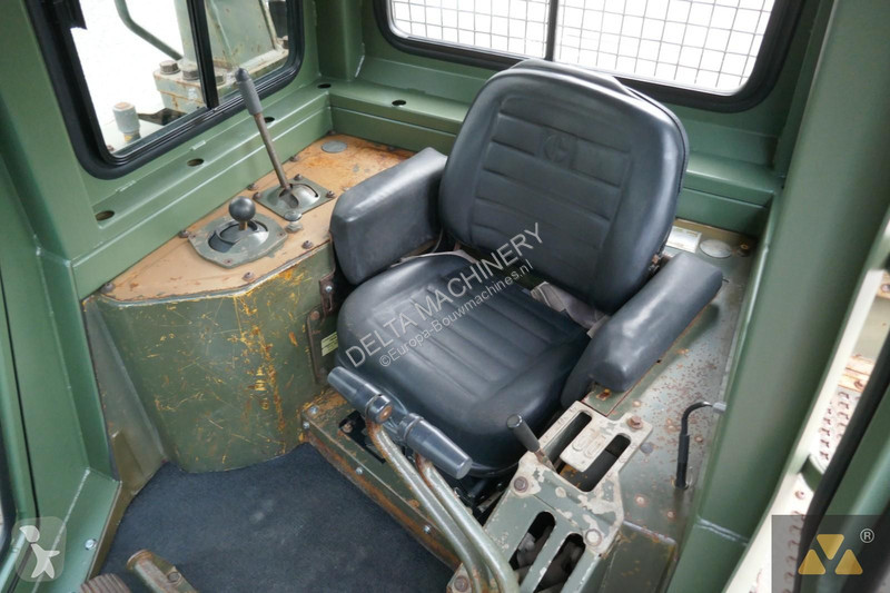 Bulldozer Caterpillar II Ex-army