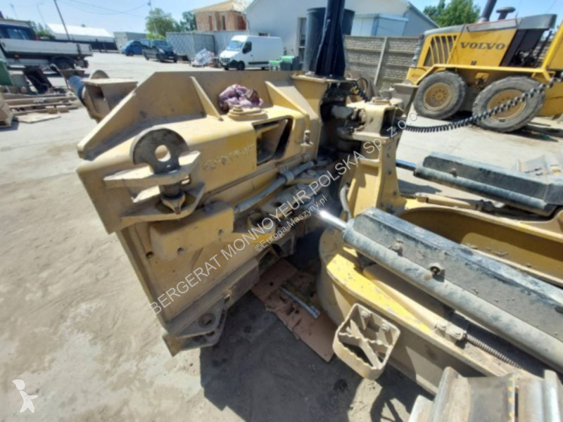بلدوزر Caterpillar D5-17VP