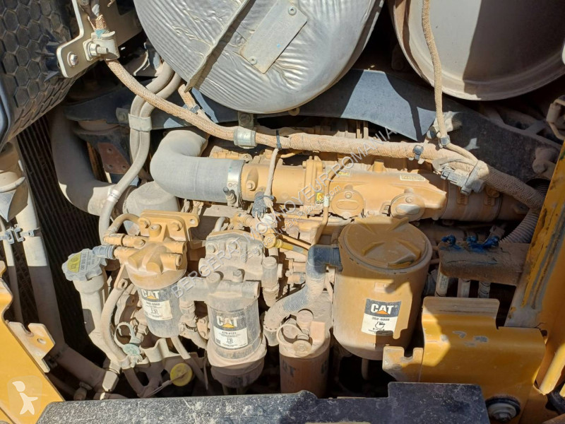 بلدوزر Caterpillar D5-17VP