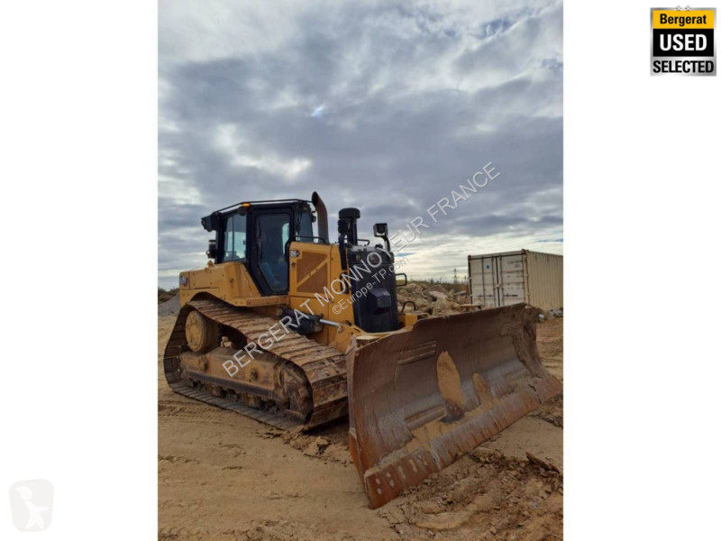 بلدوزر Caterpillar D6 XE
