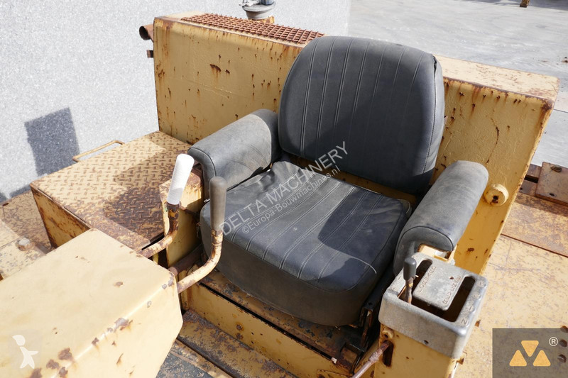 بلدوزر Caterpillar Pipe carrier