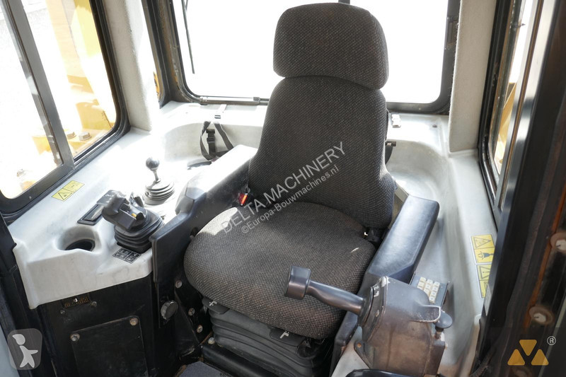 Bulldozer Caterpillar D6T