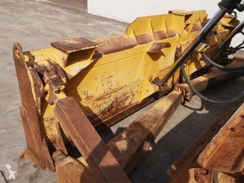 Bulldozer Caterpillar