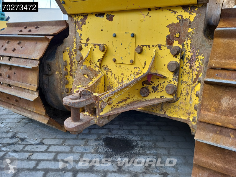 بلدوزر Komatsu D65 -18