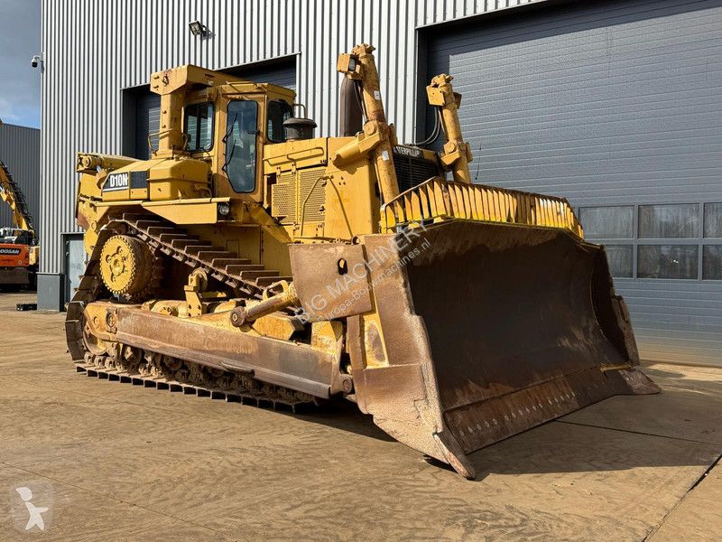 Bulldozer Caterpillar