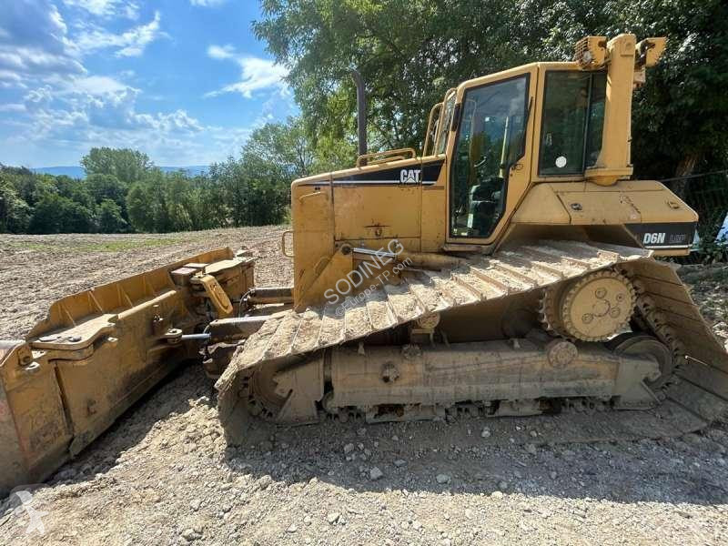 بلدوزر Caterpillar D6N