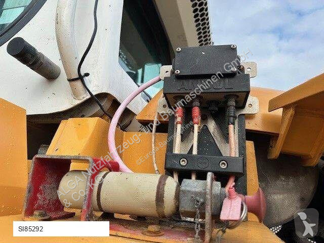 Bulldozer Liebherr LR 636, Laderaupe, 4+1...