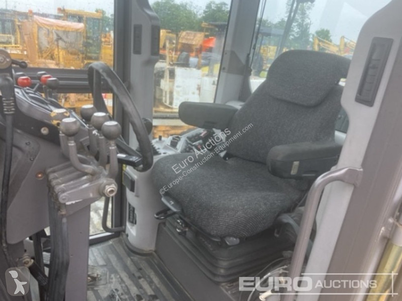 Buldozer Volvo