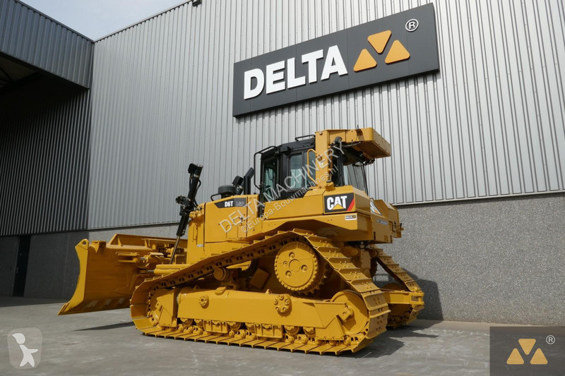 Bulldozer Caterpillar D6T