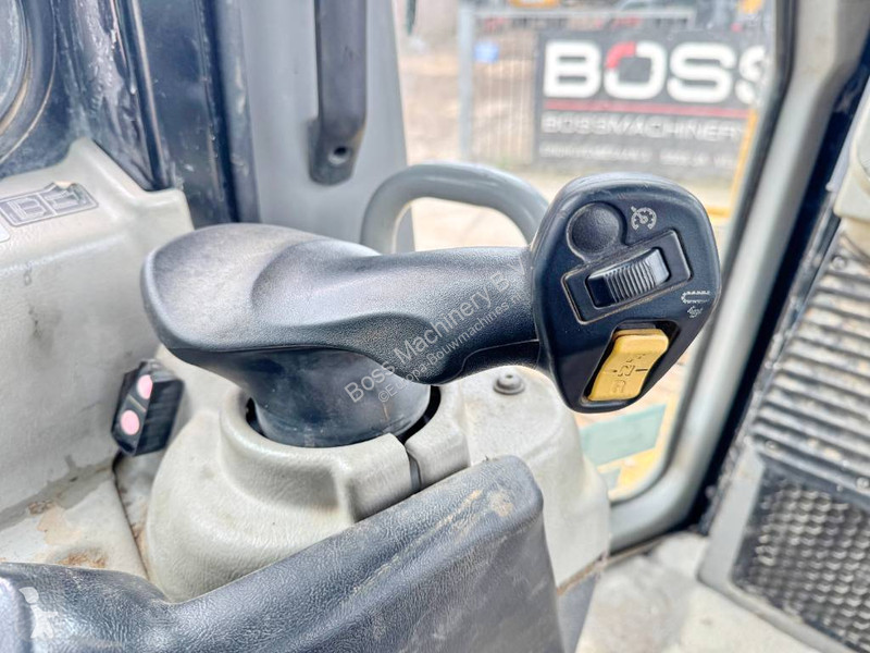 Bulldozer Caterpillar - Ripper / EPA Certified
