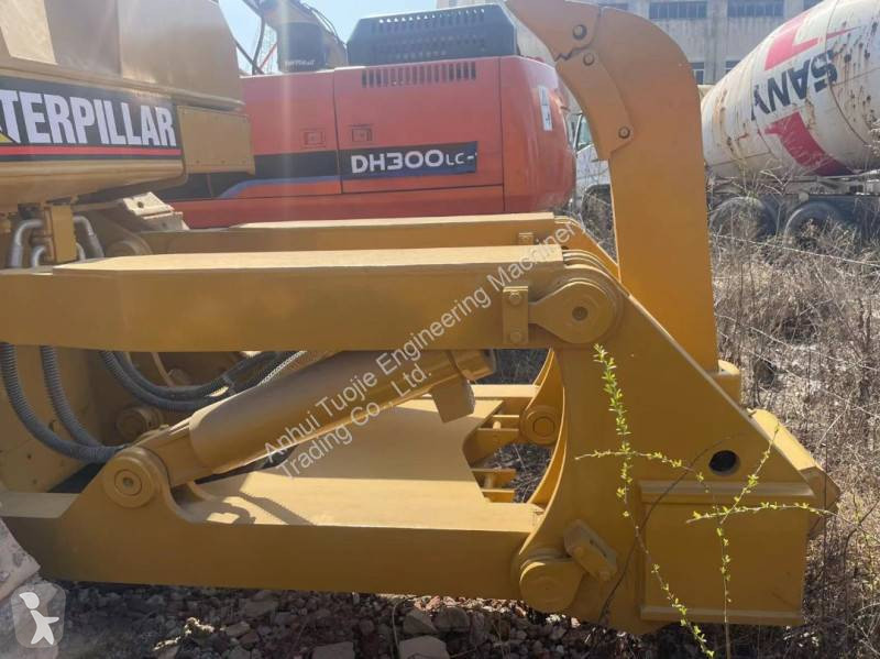 Бульдозер Caterpillar