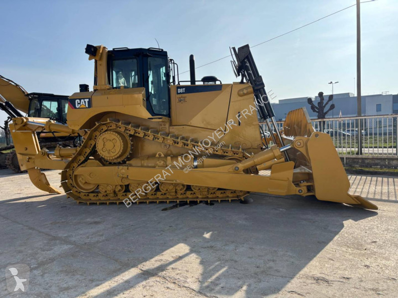 Бульдозер Caterpillar