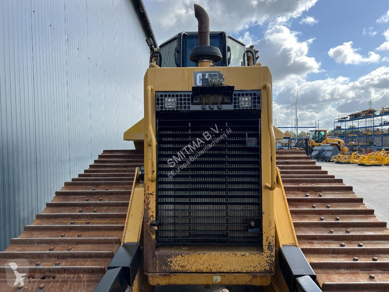 بلدوزر Caterpillar D6N