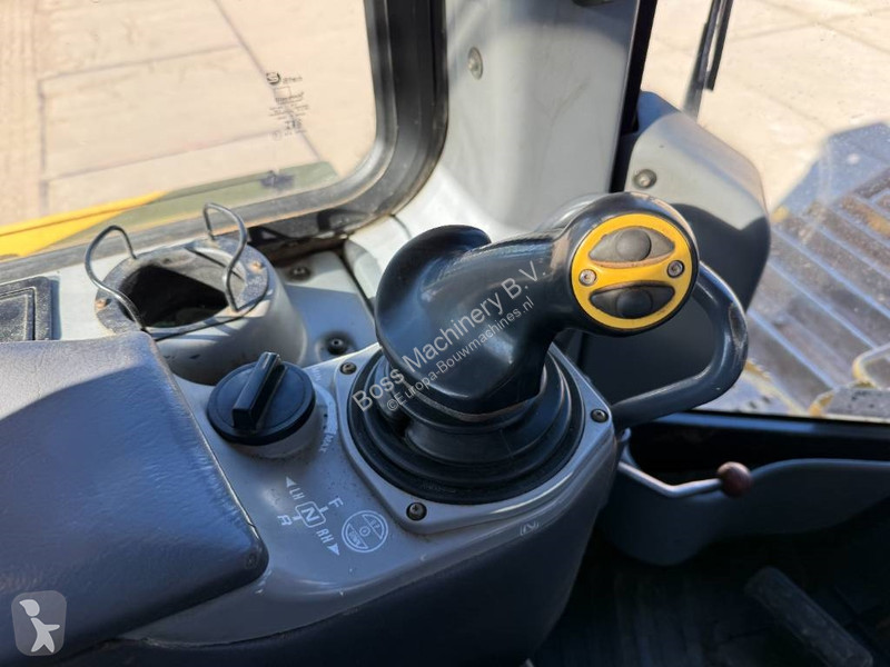 Бульдозер Komatsu E0 - Top Condition / Airco