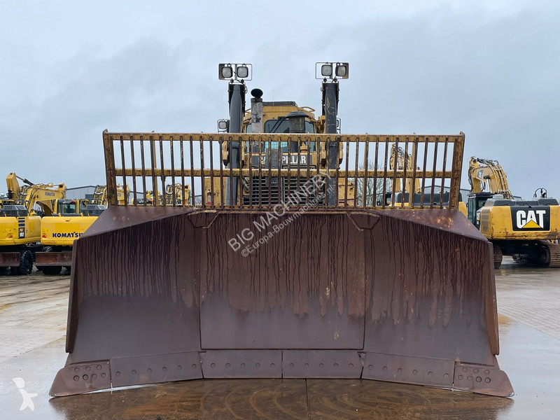 Бульдозер Caterpillar