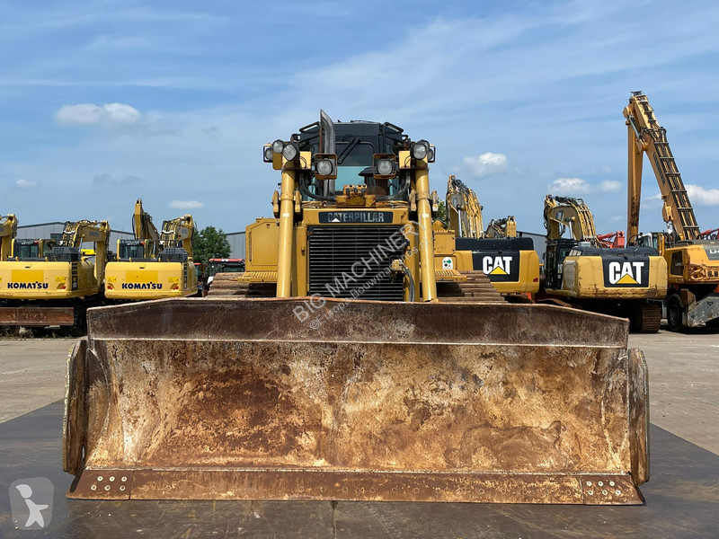 Buldozer Caterpillar D6T