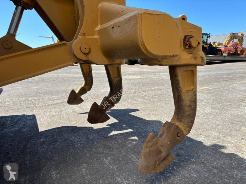 Buldozér Caterpillar D 6 T LGP (Trimble GPS /...