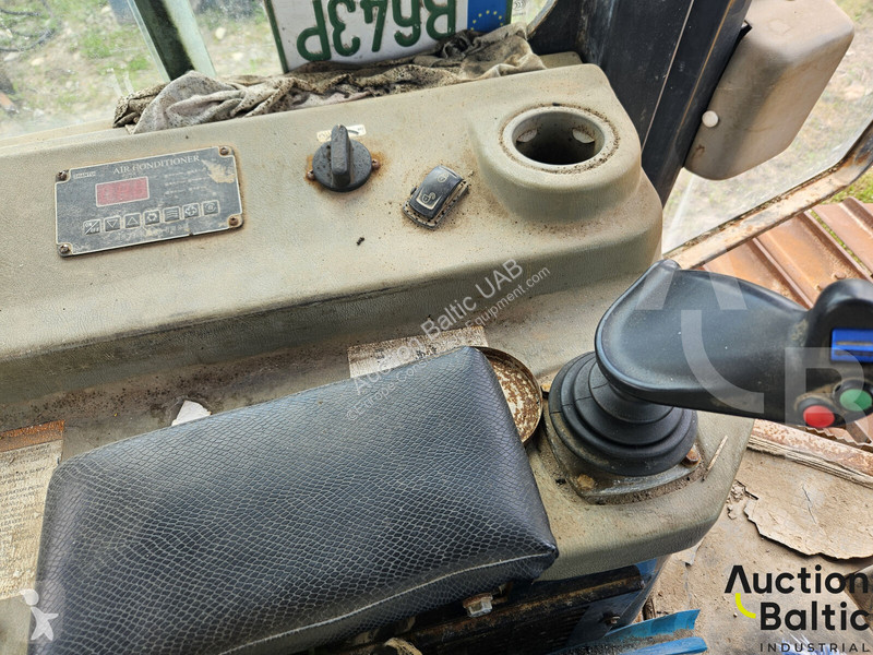 Buldozer Shantui 13YS