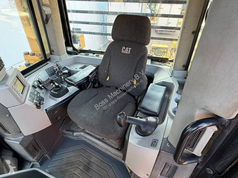 Bulldozer Caterpillar D8T LGP - GERMAN / Top...