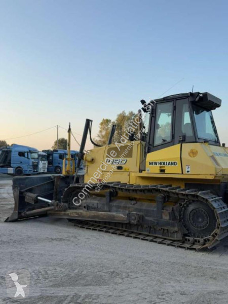 Bulldozer New Holland D180