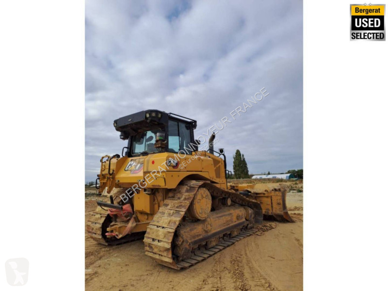 بلدوزر Caterpillar D6 XE